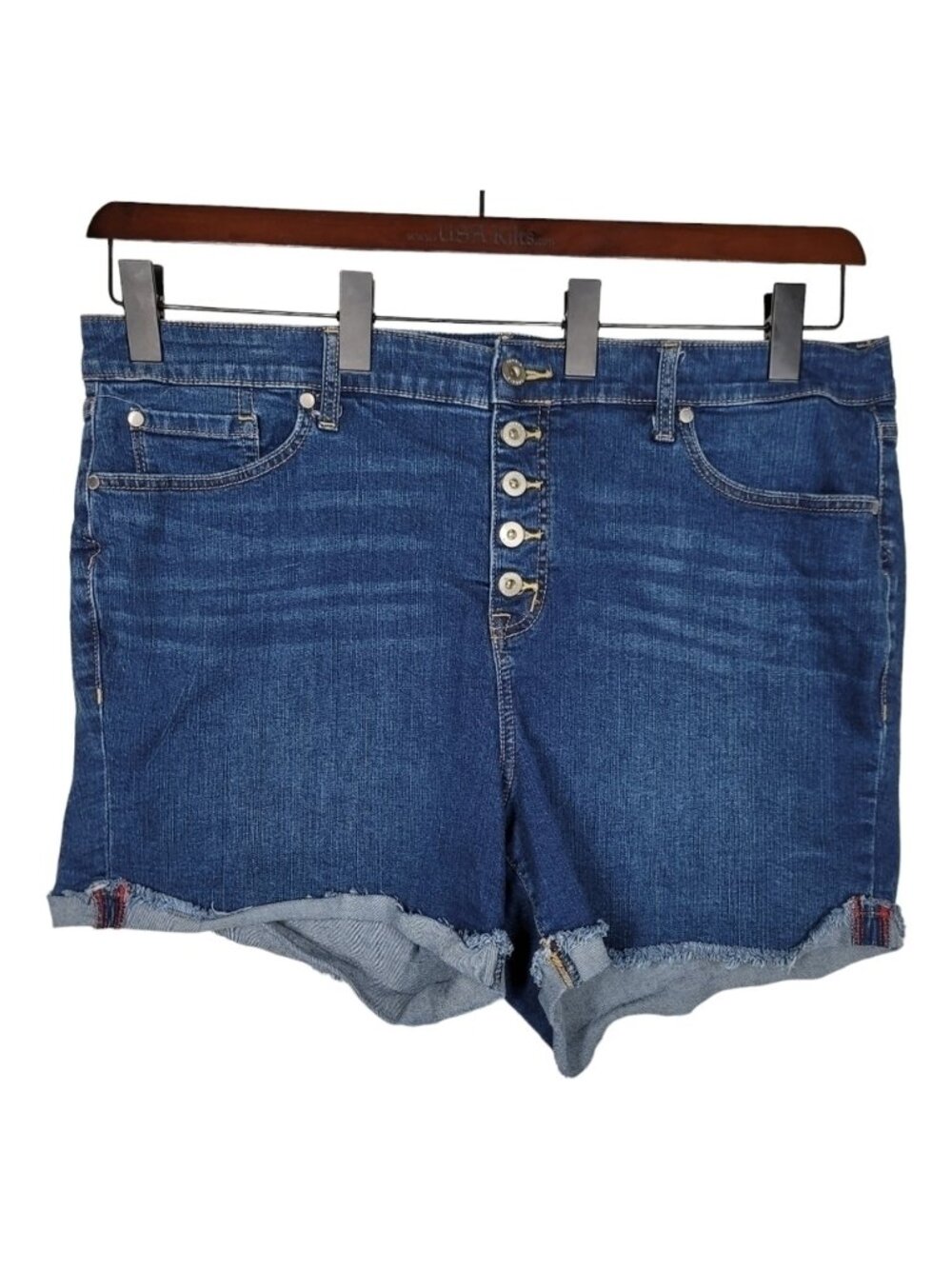 Torrid High Rise Exposed Button Mid Shorts